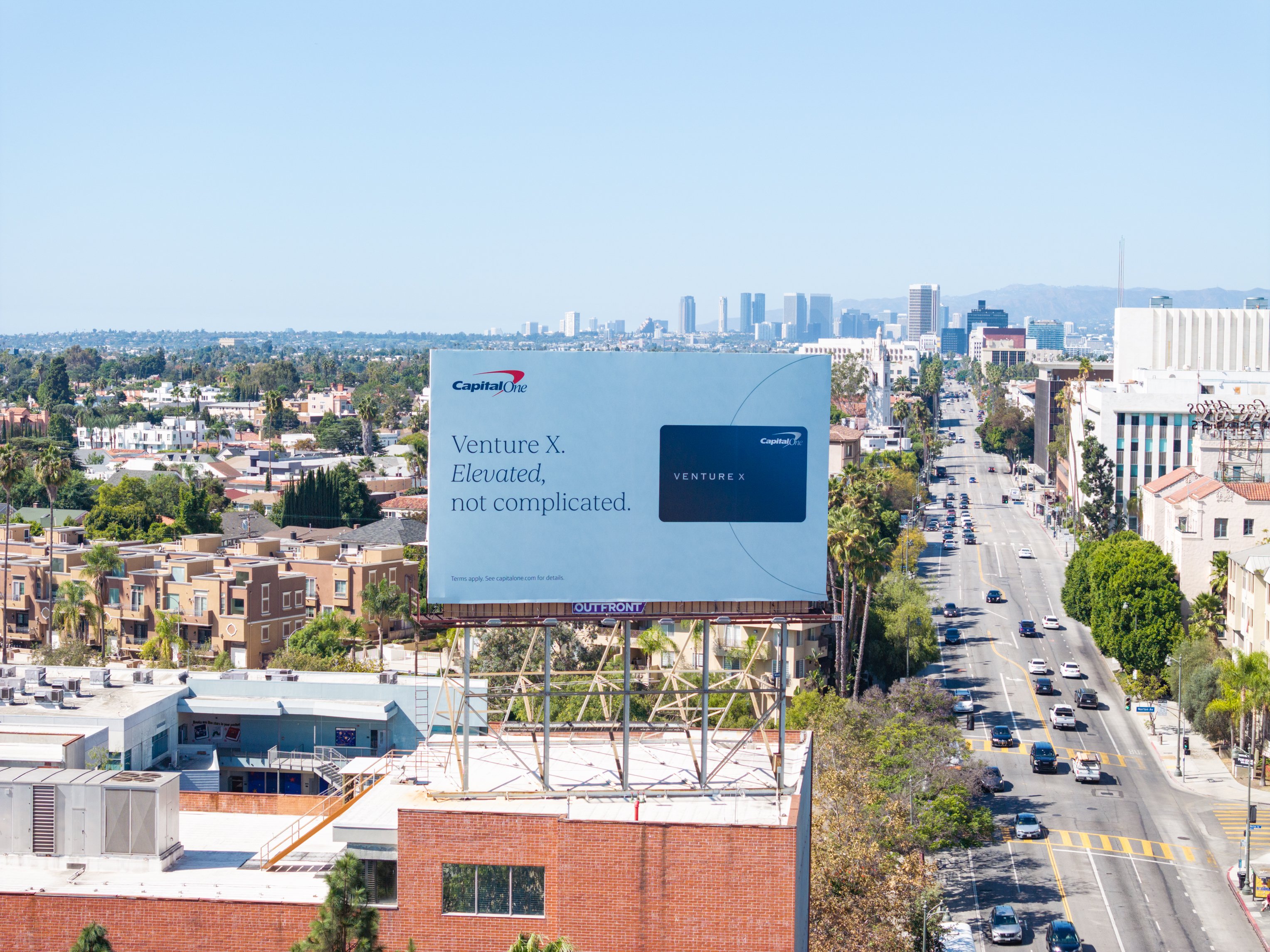 Capital One_Los Angeles_Wallscape_2025